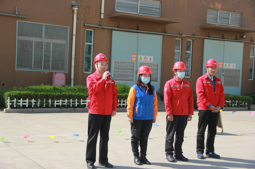 潔晶集團(tuán)舉辦2023年度叉車工崗位技能競賽